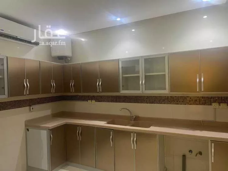 عمارة للبيع في شارع الأمير يزيد بن عبدالله بن عبدالرحمن, حي الملقا, مدينة الرياض, منطقة الرياض صورة 5