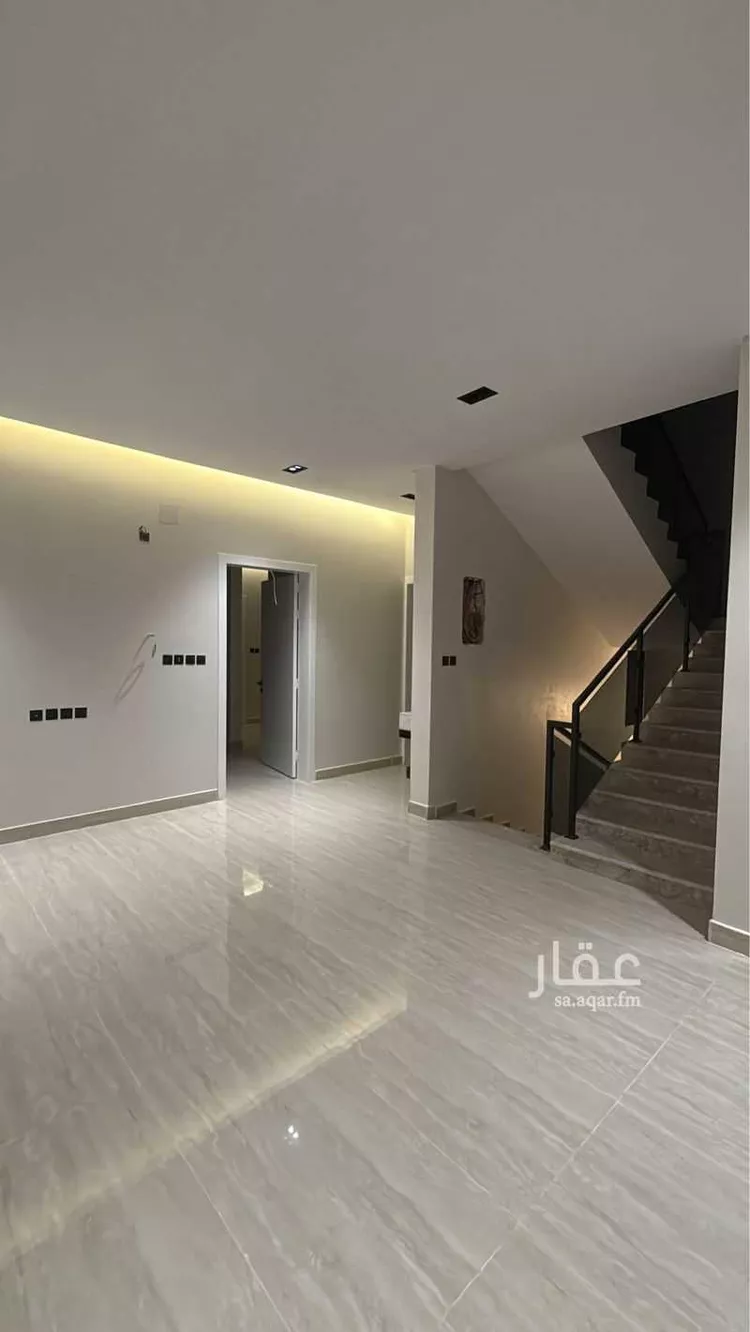 فيلا للبيع في شارع النبع, حي طويق, مدينة الرياض, منطقة الرياض