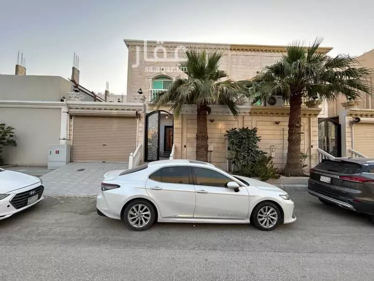 فيلا للإيجار في شارع عبد الرحمن بن عوف , حي طيبة, مدينة الدمام, المنطقة الشرقية