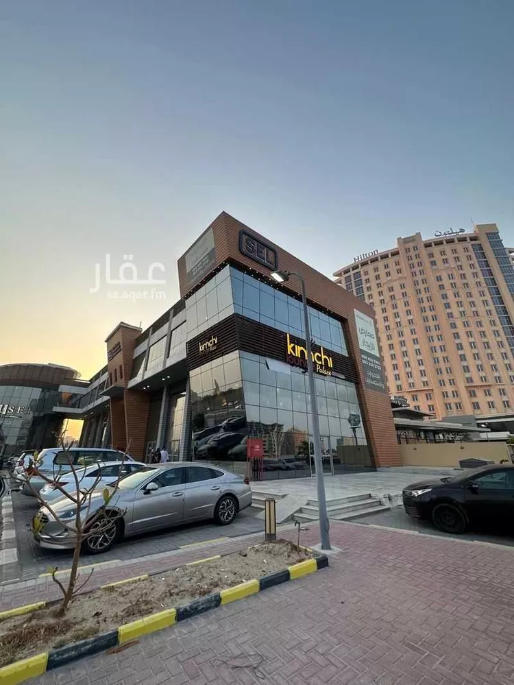 محل للإيجار في شارع الملك فهد بن عبدالعزيز سعود, حي الحمراء, مدينة الخبر, المنطقة الشرقية صورة 3