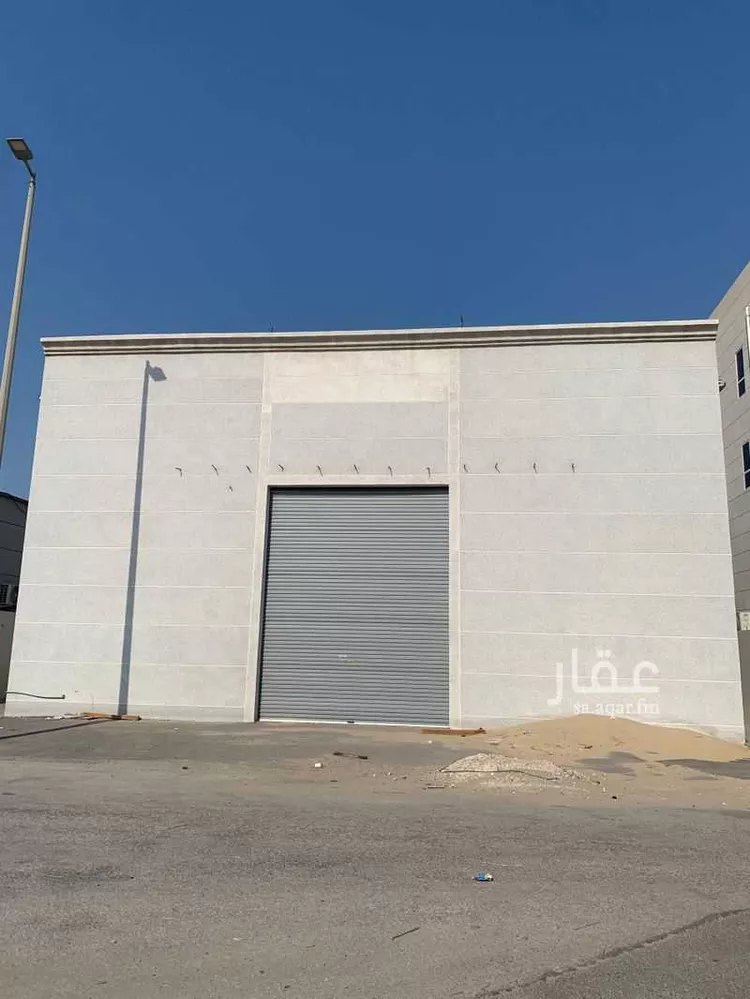 مجمع للإيجار في شارع المنار, حي ابن سيناء, مدينة الخبر, المنطقة الشرقية صورة 2