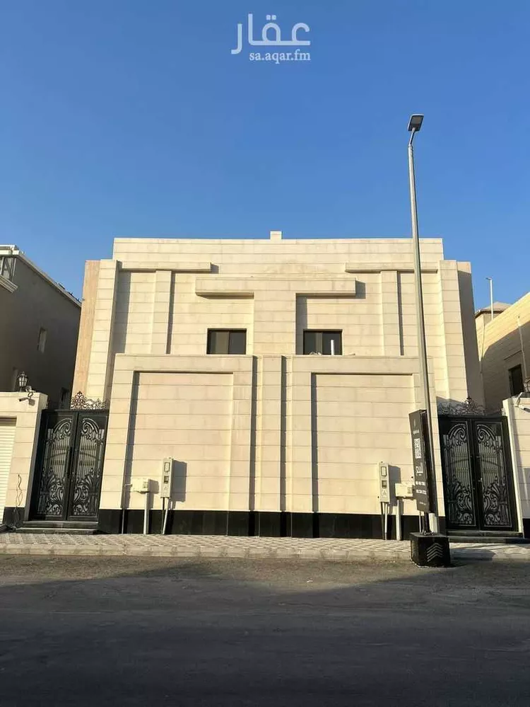 فيلا للبيع في حي القصور ، الظهران