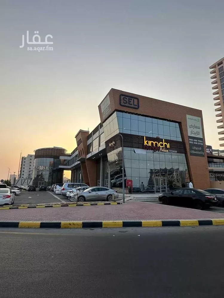محل للإيجار في شارع الملك فهد بن عبدالعزيز سعود, حي الحمراء, مدينة الخبر, المنطقة الشرقية