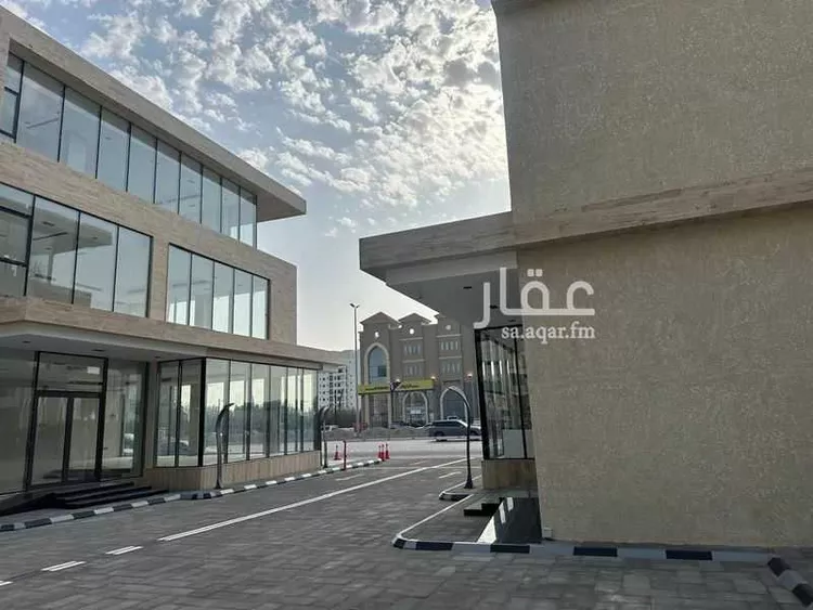 مكتب تجاري للإيجار في شارع الملك فهد بن عبدالعزيز سعود, حي الخور, مدينة الخبر, المنطقة الشرقية صورة 4