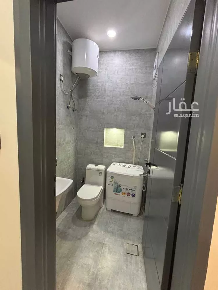 شقة للإيجار في شارع ابن شاكر ، حي الروضة ، نجران ، منطقة نجران صورة 2