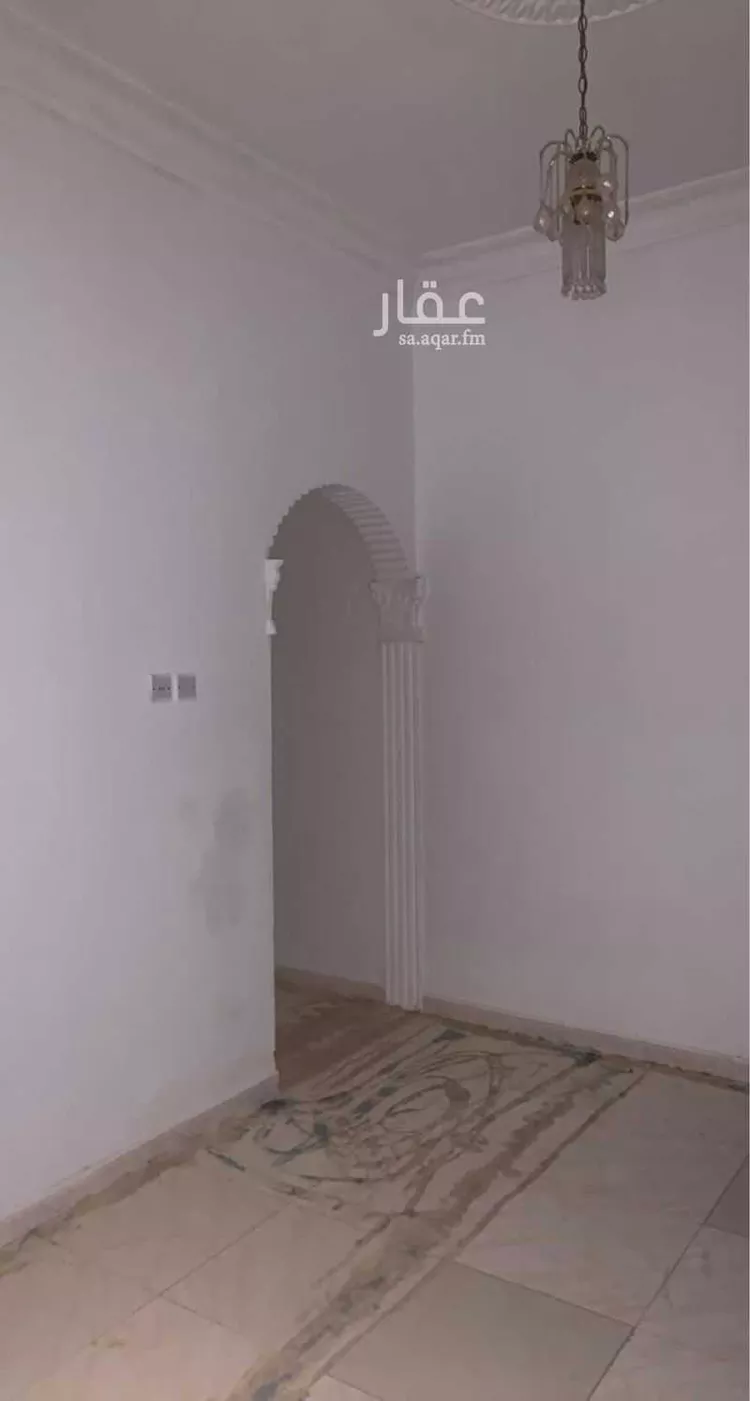 فيلا للبيع في شارع عبدالرحمن بن حريش ، حي العريجاء الغربية ، الرياض ، منطقة الرياض صورة 2