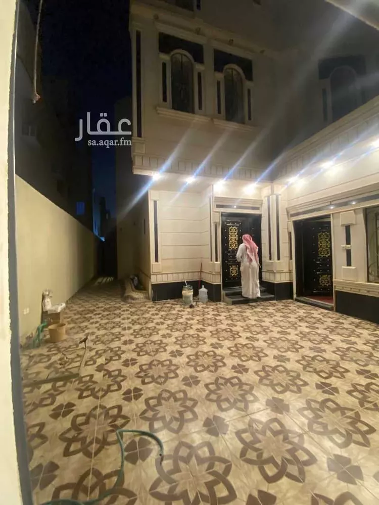 فيلا للإيجار في شارع علي الدرويش ، حي الرمال ، الرياض ، منطقة الرياض صورة 4