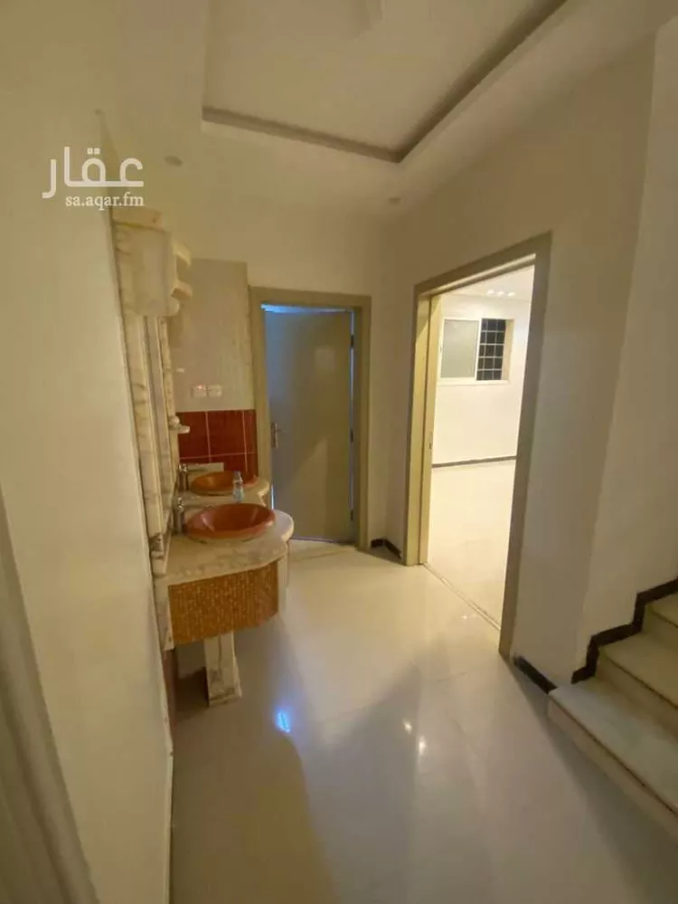 فيلا للإيجار في شارع اسماعيل اليزيدي, حي الرمال, مدينة الرياض, منطقة الرياض صورة 2