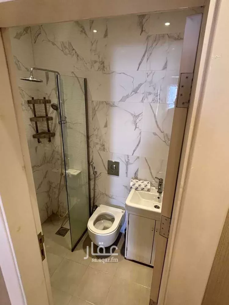 فيلا للبيع في شارع رقم 364 ، حي الياسمين ، الرياض ، منطقة الرياض صورة 3