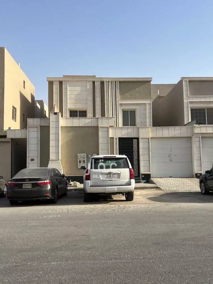 فيلا للبيع في شارع لقاح, حي عكاظ, مدينة الرياض, منطقة الرياض 9