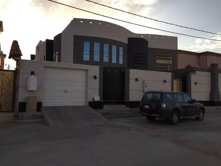 فيلا للبيع في شارع الكويت ، حي الدرع ، الدوادمي ، الدوادمي