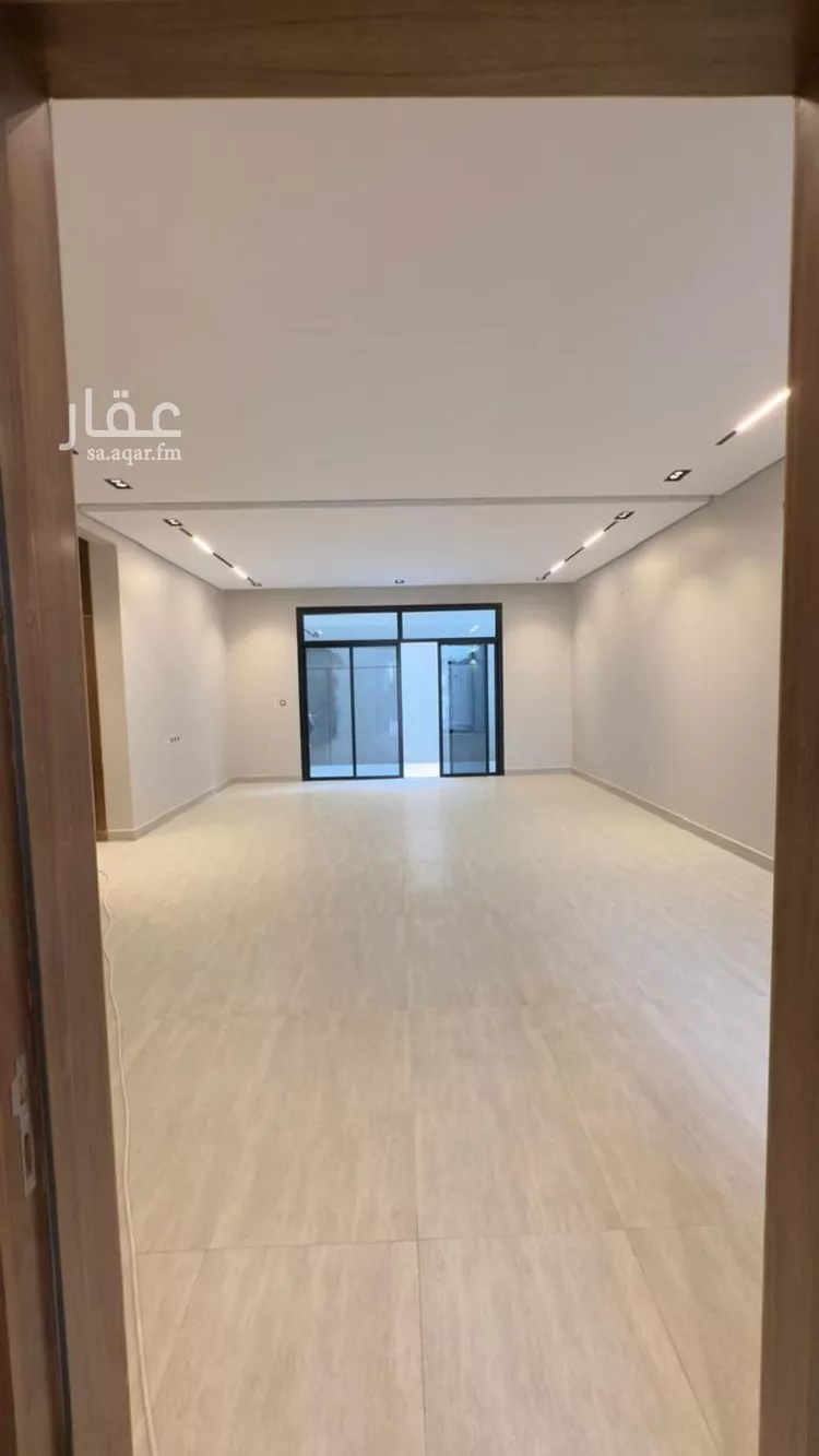 فيلا للبيع في شارع الرمال, حي الرمال, مدينة الرياض, منطقة الرياض 9