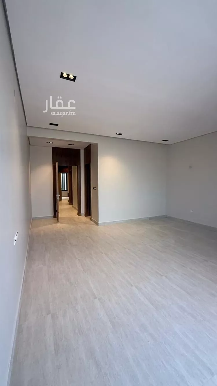 فيلا للبيع في شارع الرمال, حي الرمال, مدينة الرياض, منطقة الرياض 15