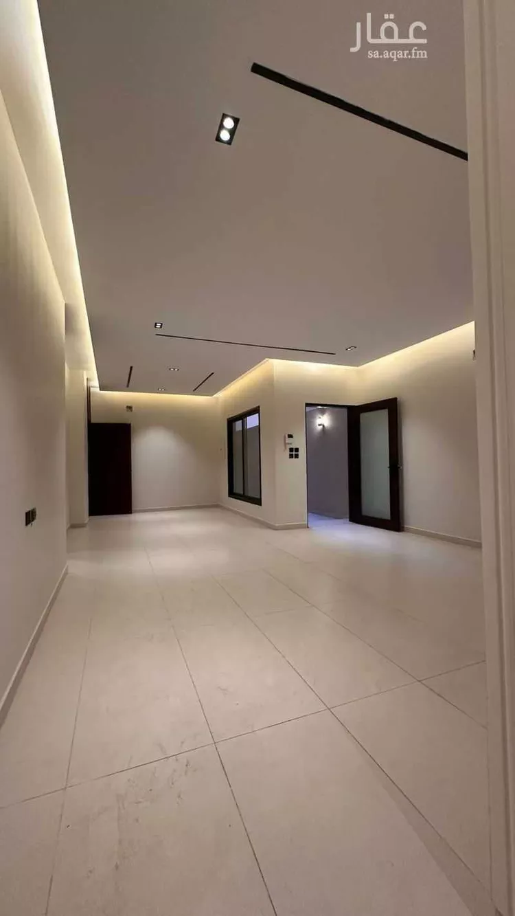 Floor for Sale in Riyadh Okaz صورة 5