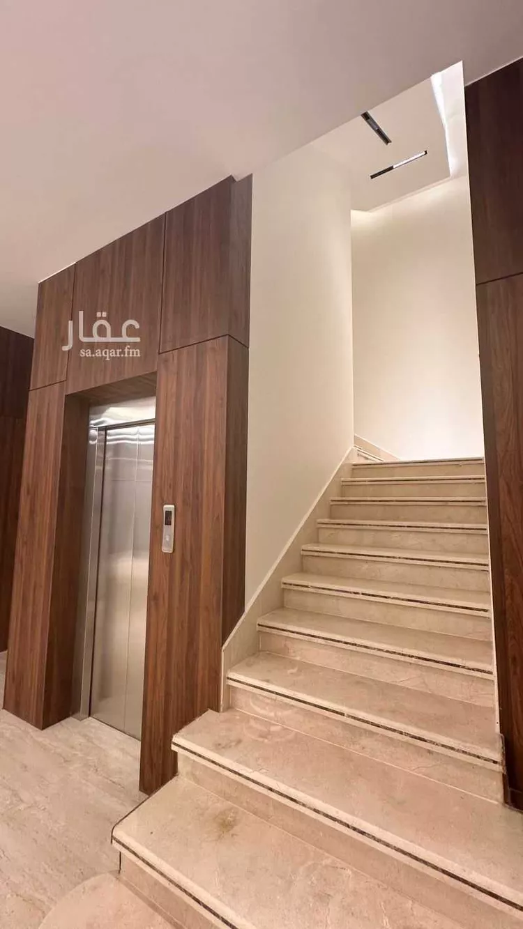 فيلا للبيع في شارع رقم 414, حي الملقا, مدينة الرياض, منطقة الرياض 13
