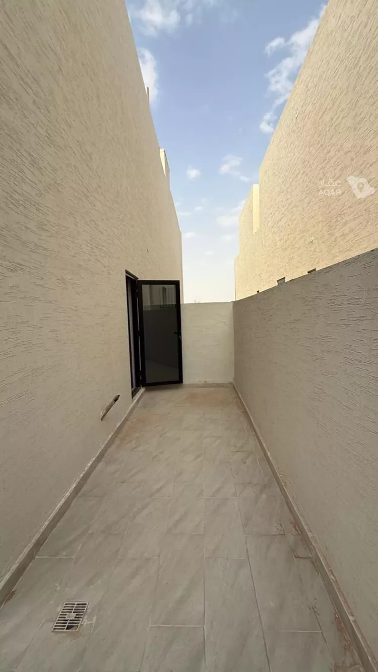 فيلا للبيع في شارع رقم 379, حي المونسية, مدينة الرياض, منطقة الرياض 5