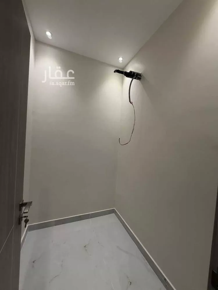 شقة للبيع في شارع احمد مع, حي حكومي1, مدينة جدة, منطقة مكة المكرمة 8