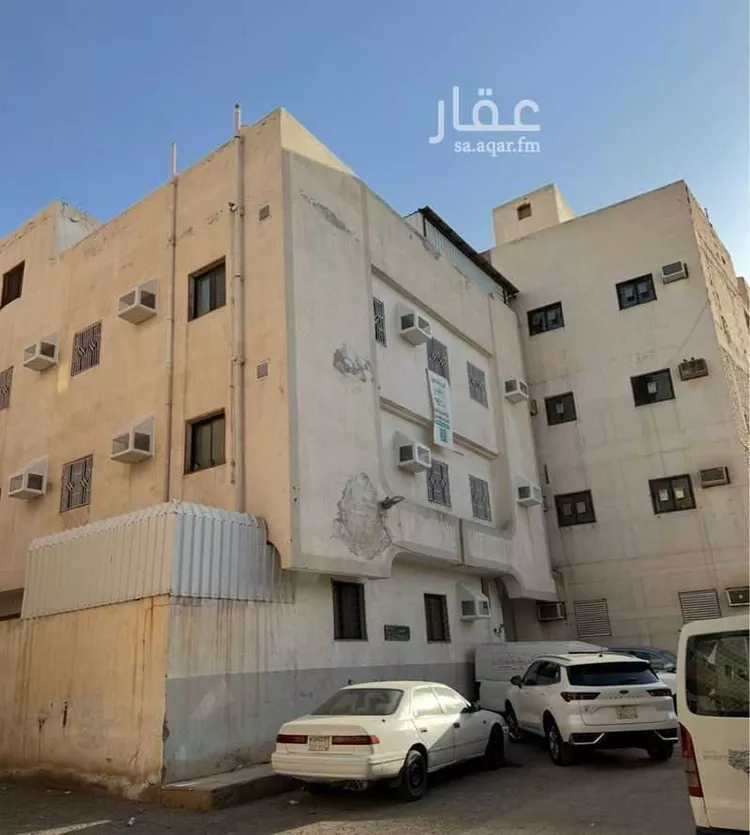 Building for Sale in Medina Bani Moawya