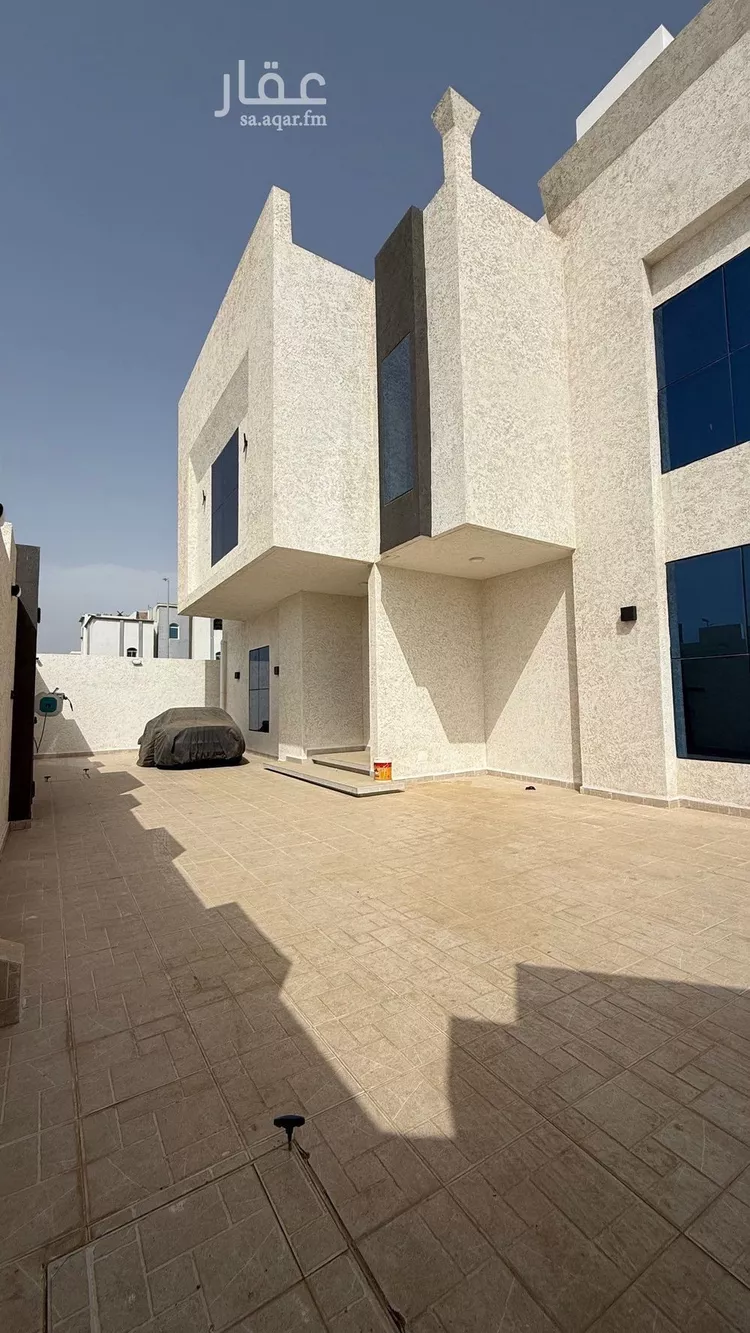 فيلا للإيجار في شارع أبو الفضائل الناسخ, حي السويس 2, مدينة جازان, منطقة جازان صورة 3