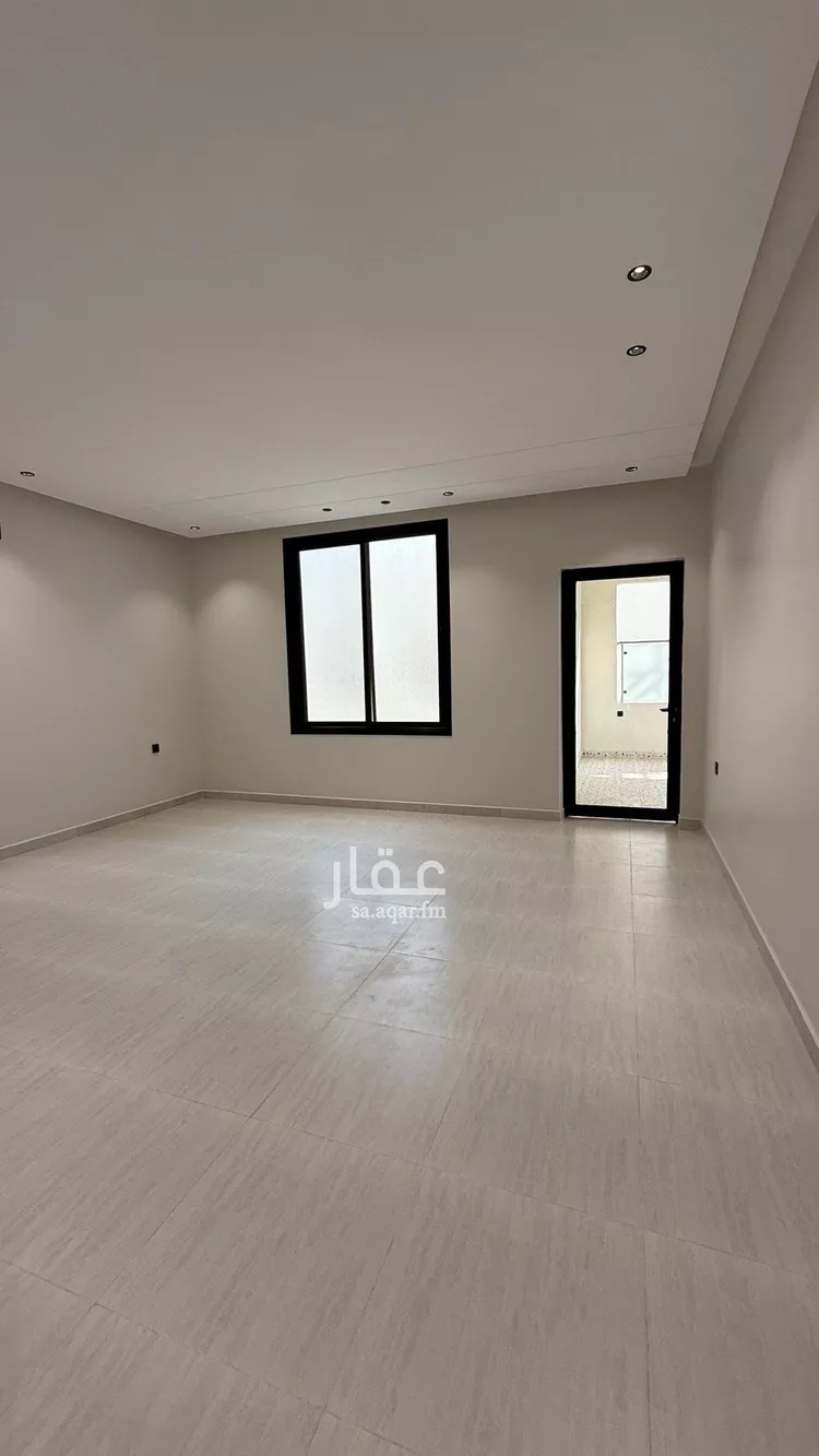 Floor for Sale in Jazan As Safaa 8