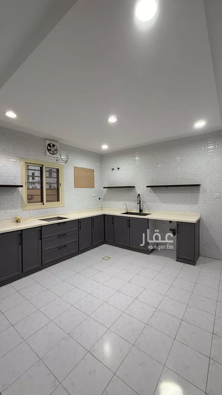 شقة للبيع في شارع المحمدية 2 14, حي المحمدية 2, مدينة جازان, منطقة جازان 9