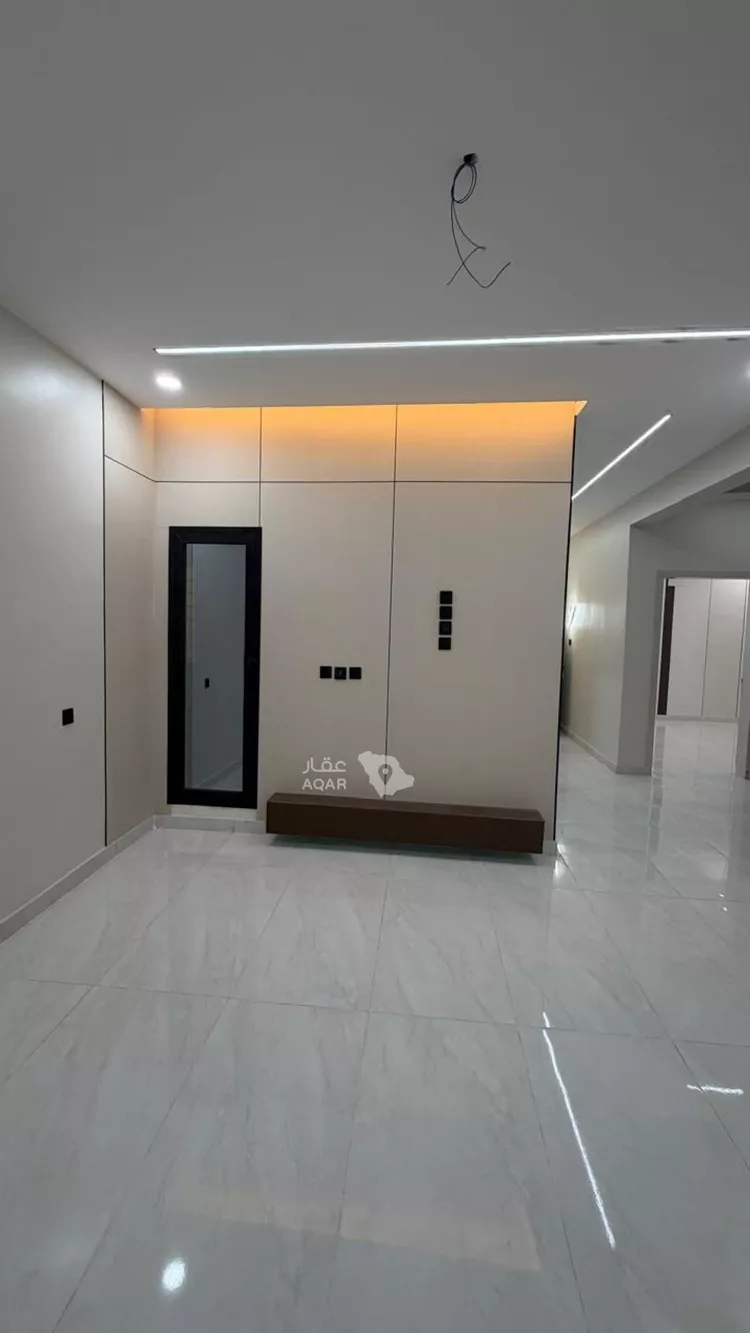Apartment for Sale in Abu `Arish Ar Rawdah 11