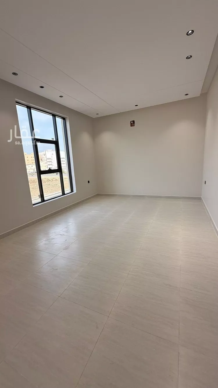 Floor for Sale in Jazan As Safaa 19