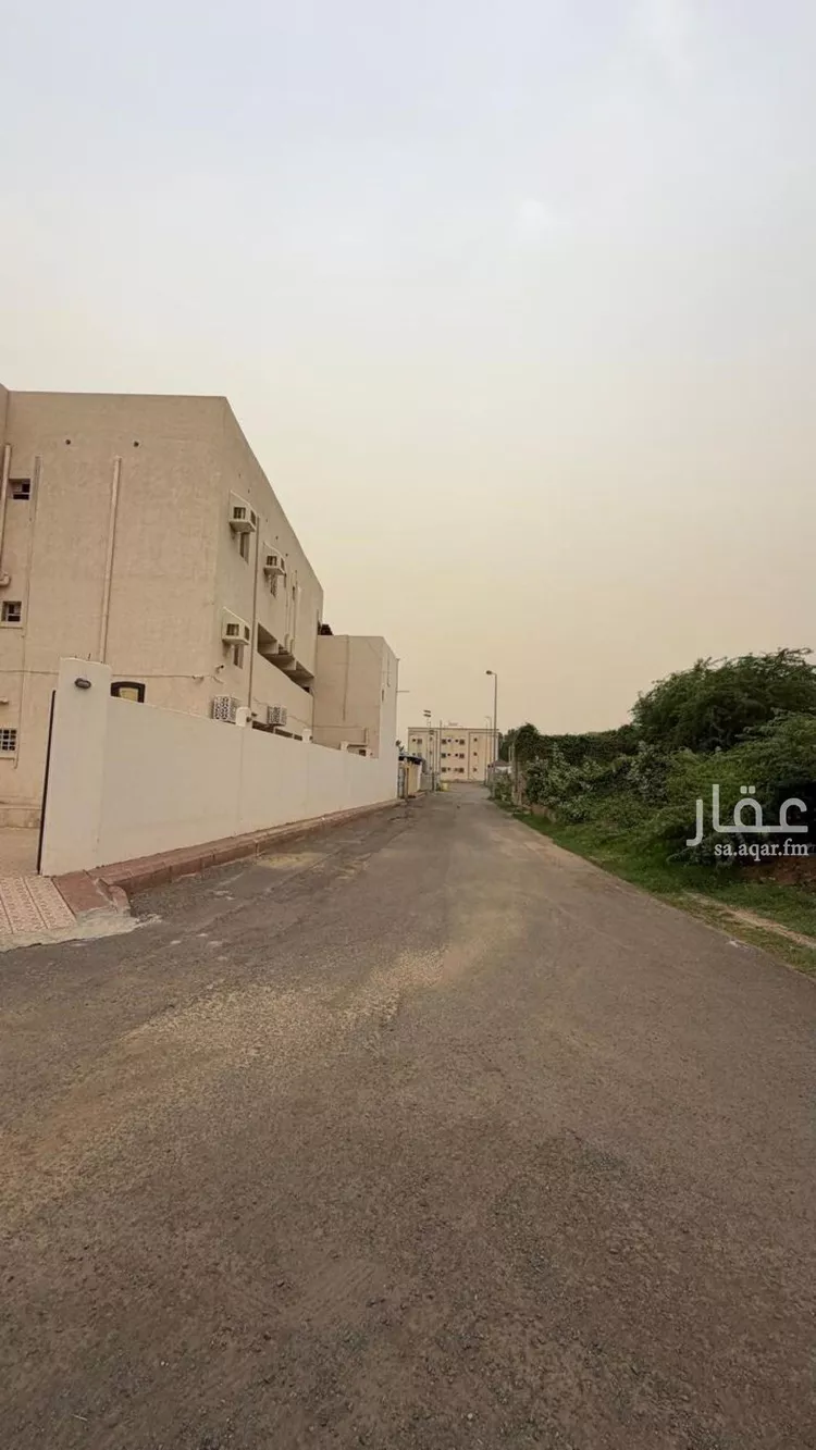 مجمع للإيجار في حي العارضه, مدينة العارضه, منطقة جازان صورة 3