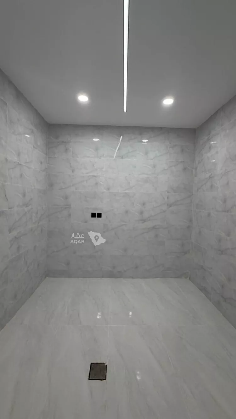 Apartment for Sale in Abu `Arish Ar Rawdah 7