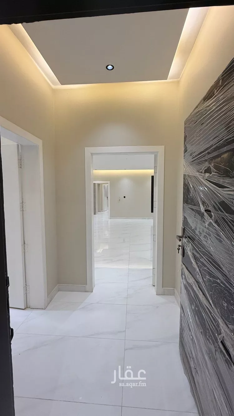 شقة للإيجار في شارع شارع 18 ط, حي المحمدية 2, مدينة جازان, منطقة جازان صورة 3