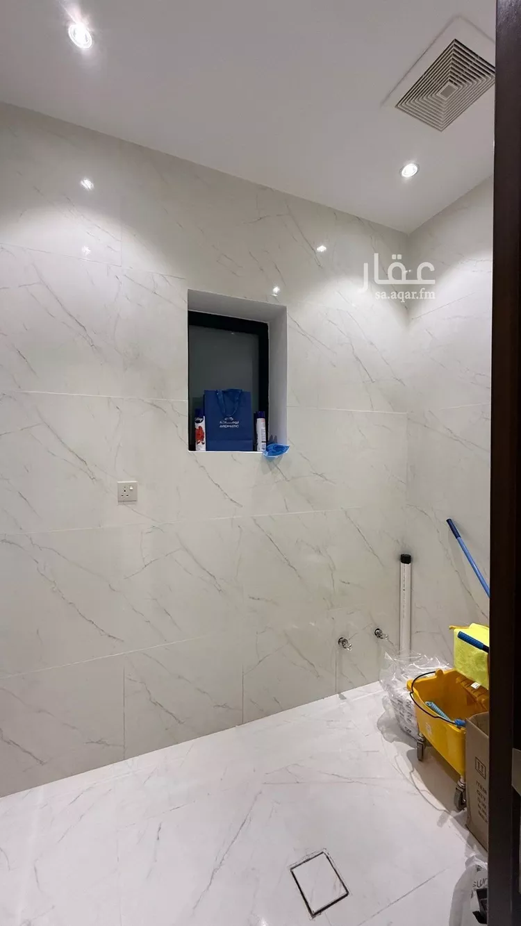 شقة للبيع في شارع 22 د, حي المطار, مدينة جازان, منطقة جازان 7