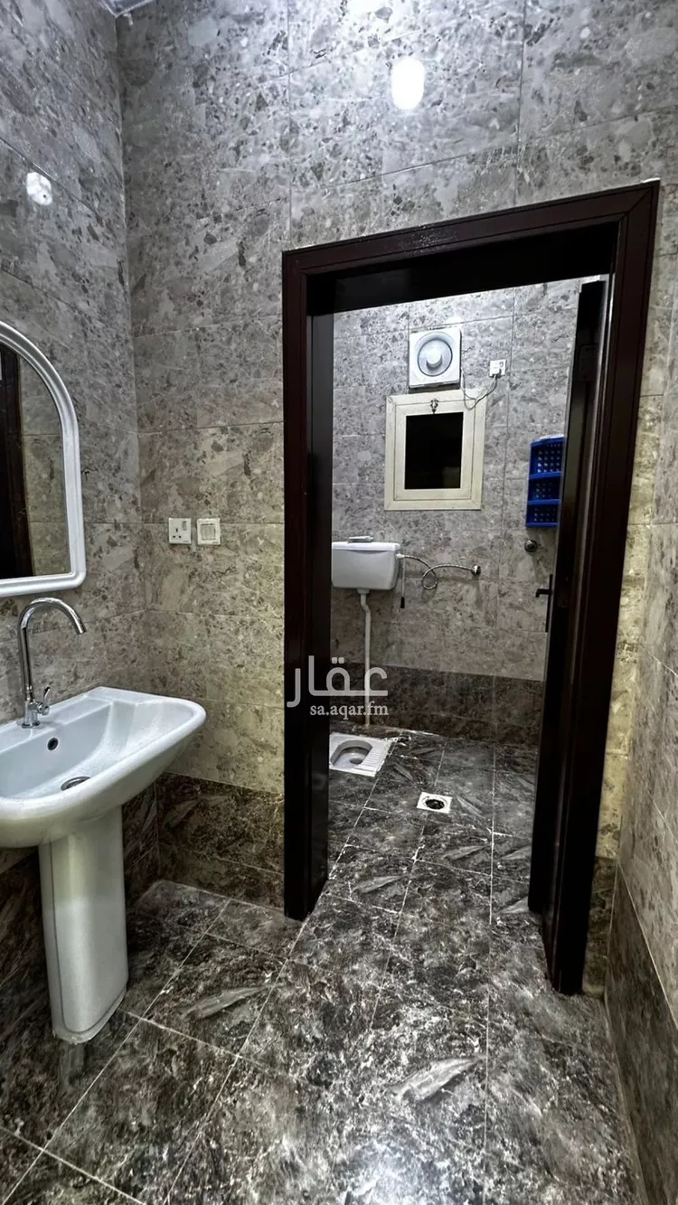 شقة للإيجار في شارع بلال ابن رباح, حي الصفاء, مدينة جازان, منطقة جازان صورة 4