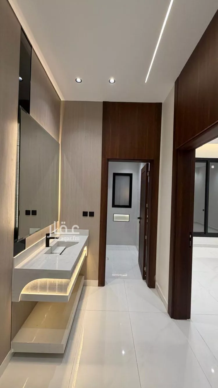 Floor for Sale in Jazan As Suways 8