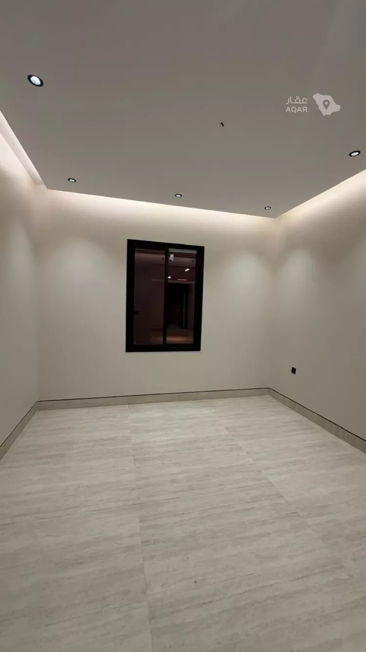 Floor for Sale in Jazan Industrial Area 3
