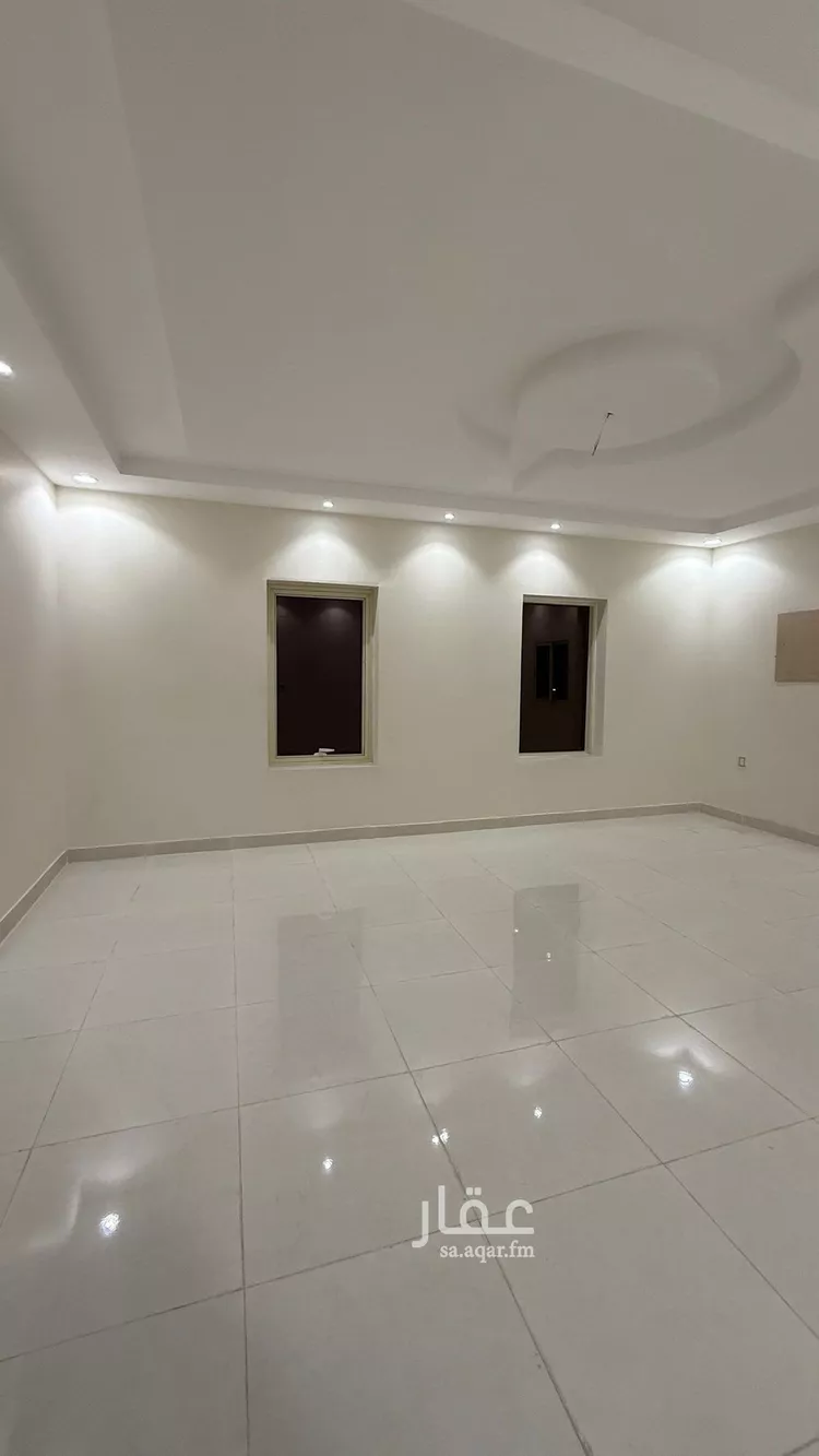 شقة للإيجار في شارع شارع سيف الدين قطز, حي المحمدية 2, مدينة جازان, منطقة جازان صورة 4