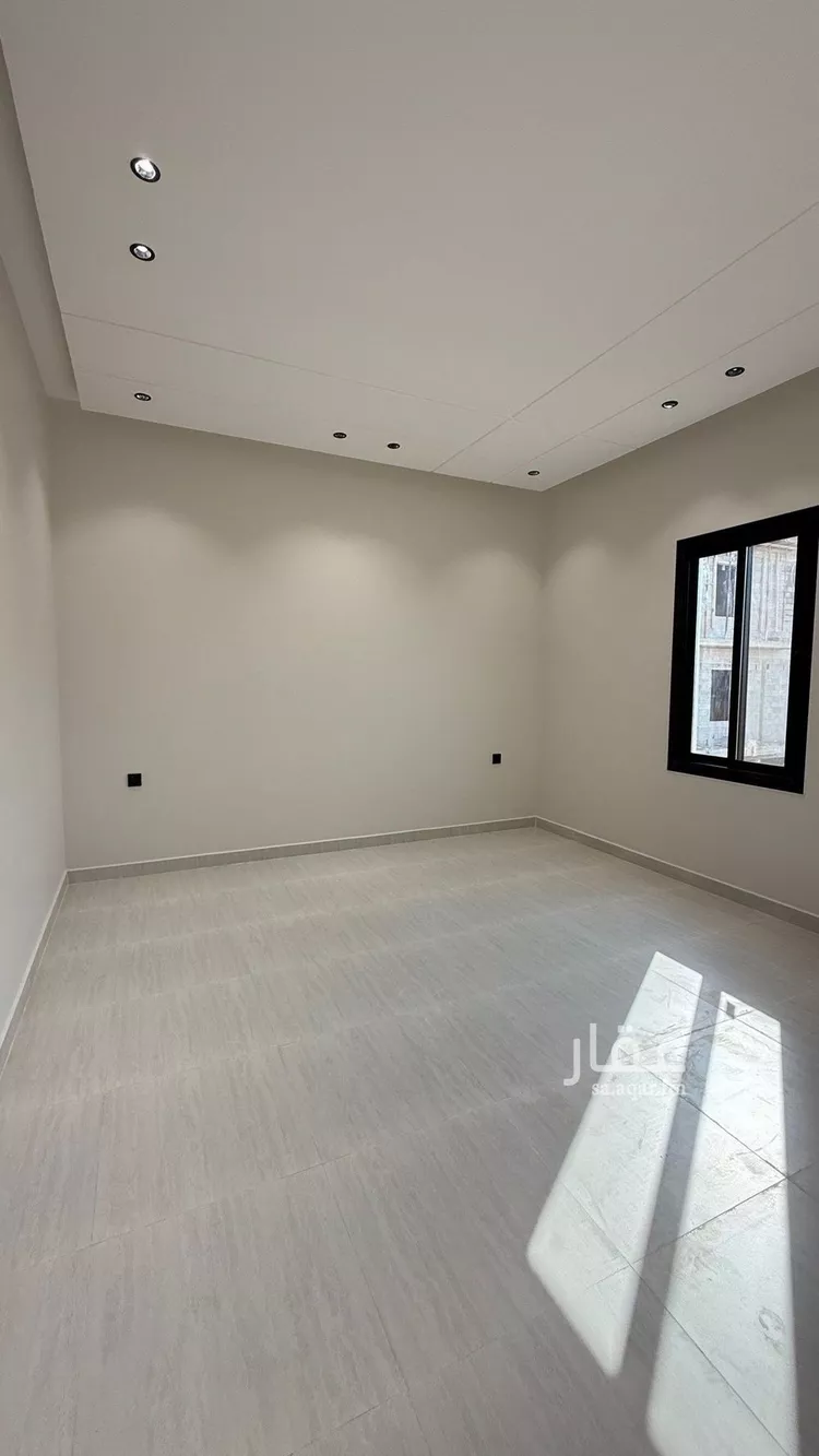 Floor for Sale in Jazan As Safaa 7