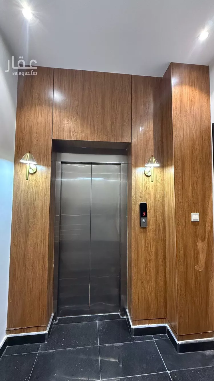 شقة للبيع في شارع شارع شهيد الدين ثم الوطن عبدالله علي معافى, حي المطار, مدينة جازان, منطقة جازان صورة 2