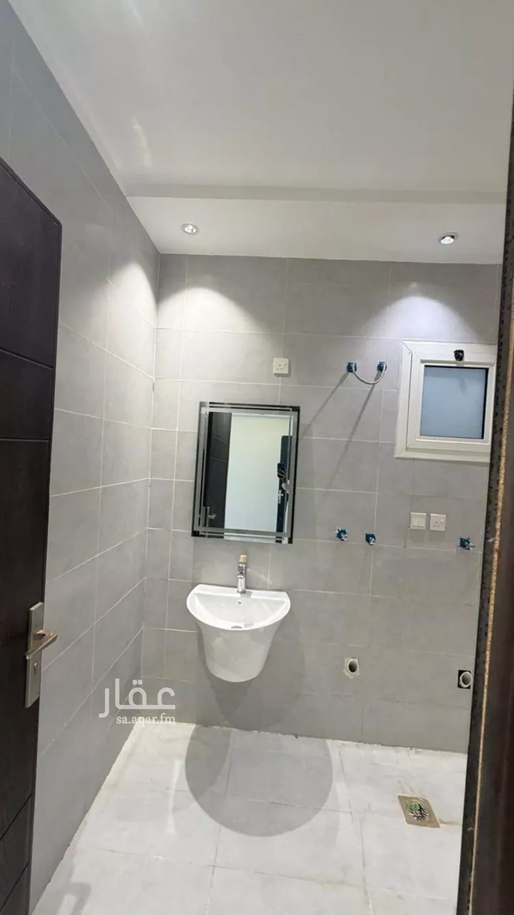 فيلا للبيع في شارع حمزه بن محمد البجائي, حي الرحاب 2, مدينة جازان, منطقة جازان 19