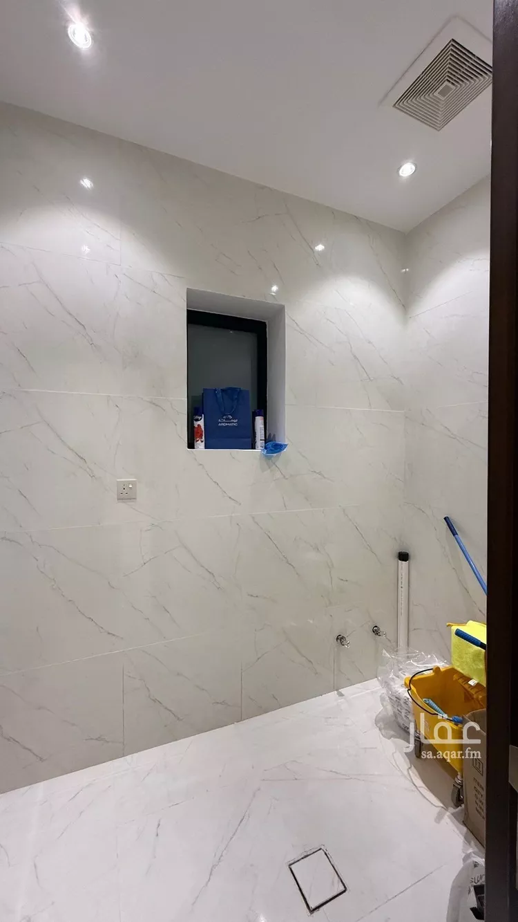Apartment for Sale in Jazan Al Matar 7