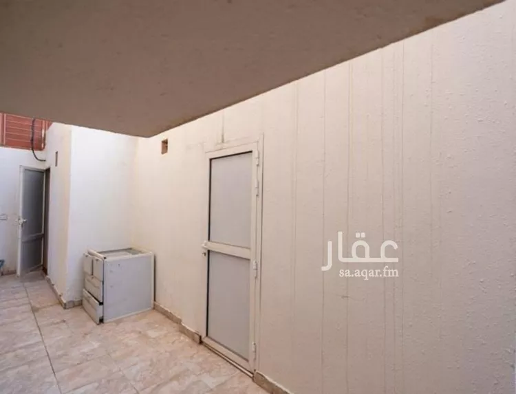 فيلا للبيع في شارع هلال بن بدر, حي النفل, مدينة الرياض, منطقة الرياض 8