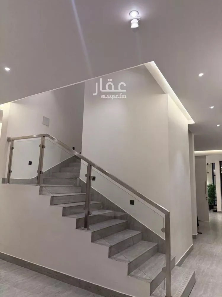 فيلا للبيع في شارع عامر بن الزبير, حي النرجس, مدينة الرياض, منطقة الرياض 8