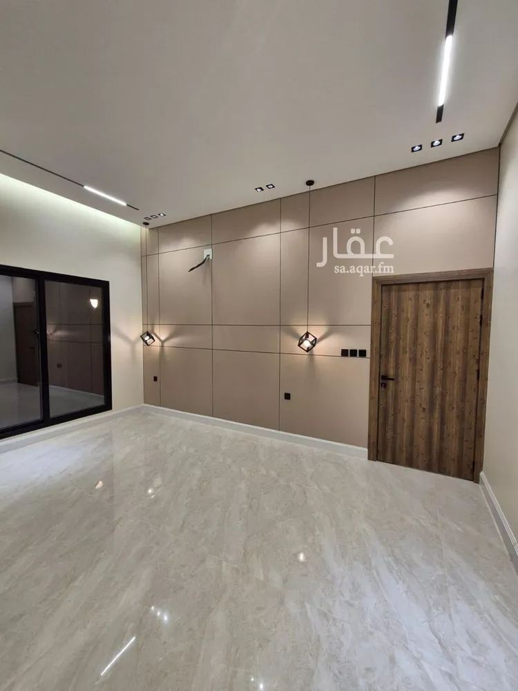 دور للبيع في شارع طارق بن شهاب, حي العارض, مدينة الرياض, منطقة الرياض
