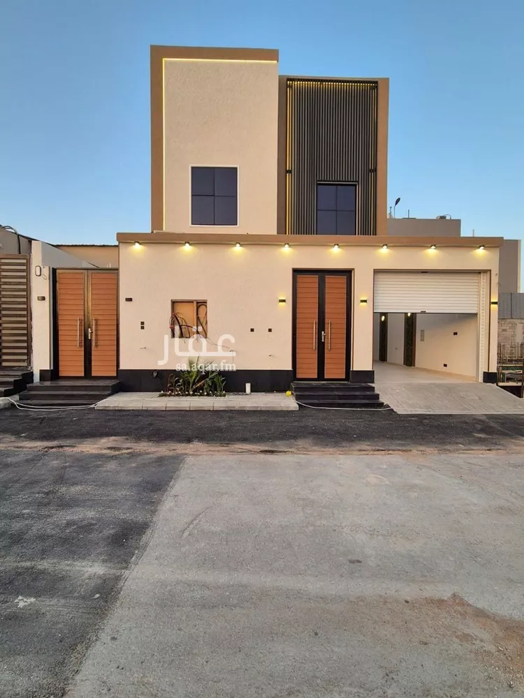 دور للبيع في شارع طارق بن شهاب, حي العارض, مدينة الرياض, منطقة الرياض صورة 2