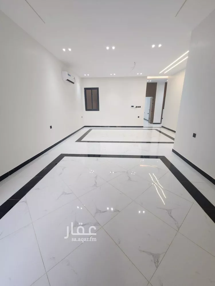فيلا للبيع في شارع علي الزبيري, حي طويق, مدينة الرياض, منطقة الرياض 13