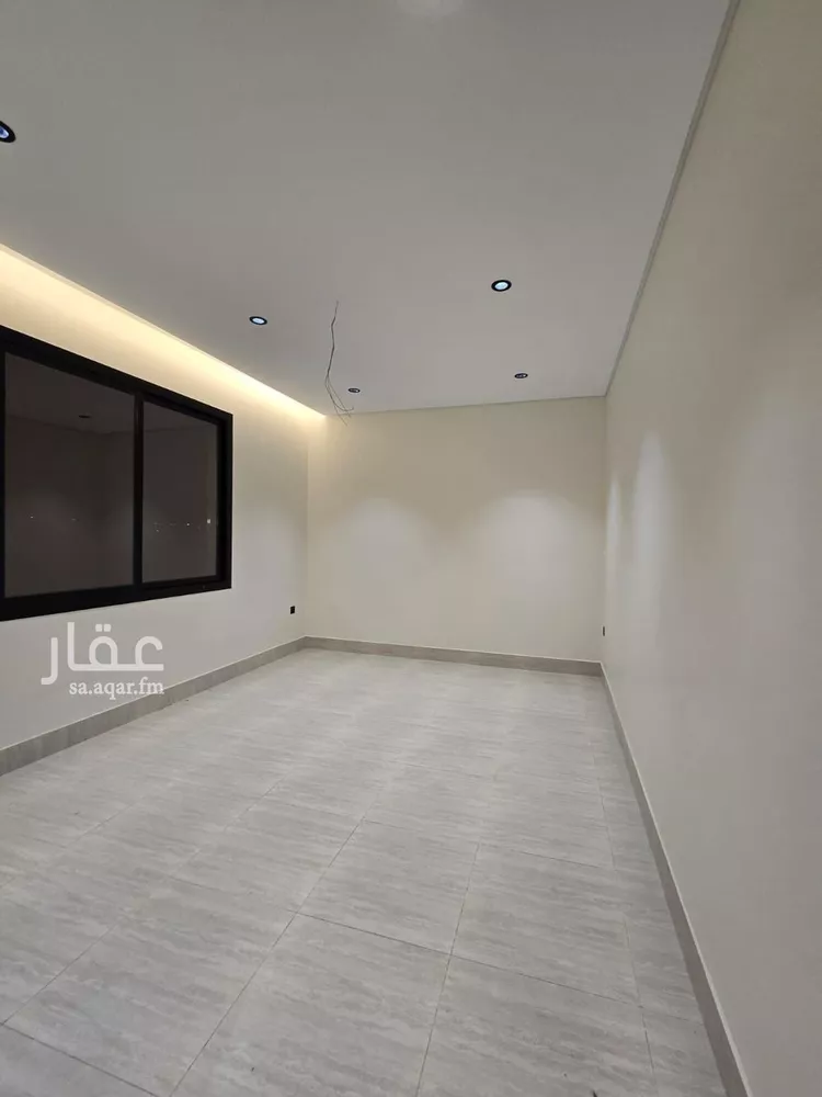 شقة للبيع في شارع شارع العاقولة, حي العقيق, مدينة أبها, منطقة عسير صورة 2