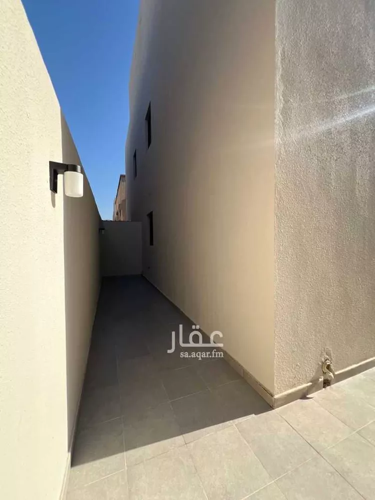 فيلا للإيجار في شارع حسن الابريقي, حي الراكة الجنوبية, مدينة الخبر, المنطقة الشرقية صورة 5
