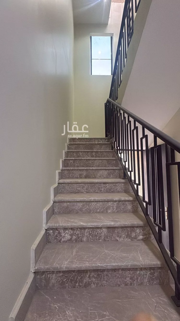 فيلا للإيجار في شارع إبراهيم بن حسين, حي الرمال, مدينة الرياض, منطقة الرياض صورة 2