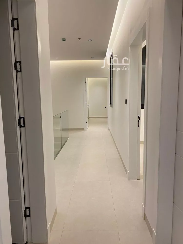 فيلا للإيجار في شارع ابن عبدالغافر النيسابوري, حي العارض, مدينة الرياض, منطقة الرياض صورة 4