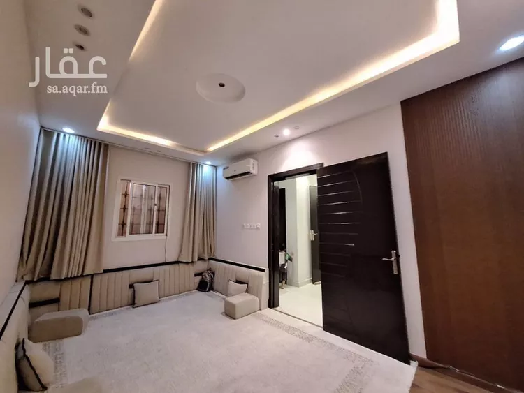 فيلا للبيع في شارع حسين العصامي, حي الرمال, مدينة الرياض, منطقة الرياض