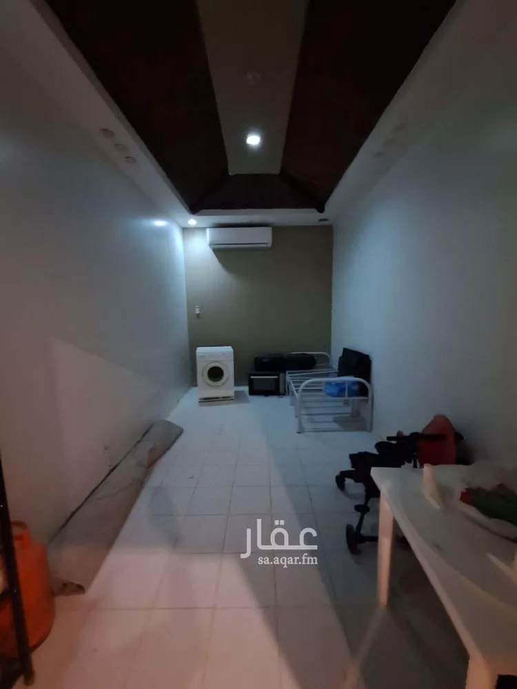 فيلا للبيع في شارع حسين العصامي, حي الرمال, مدينة الرياض, منطقة الرياض صورة 3